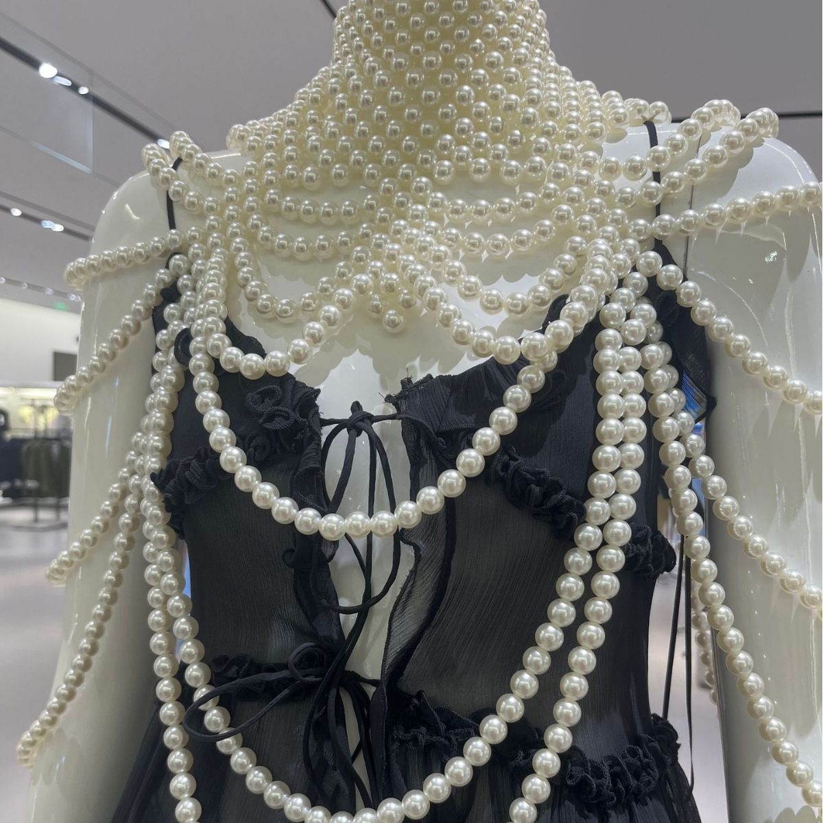 Exaggerated Tassel Pearl Necklace Necklace Hand Woven Shoulder Chain Party Dress Shawl Wedding Bridal Chest Necklace