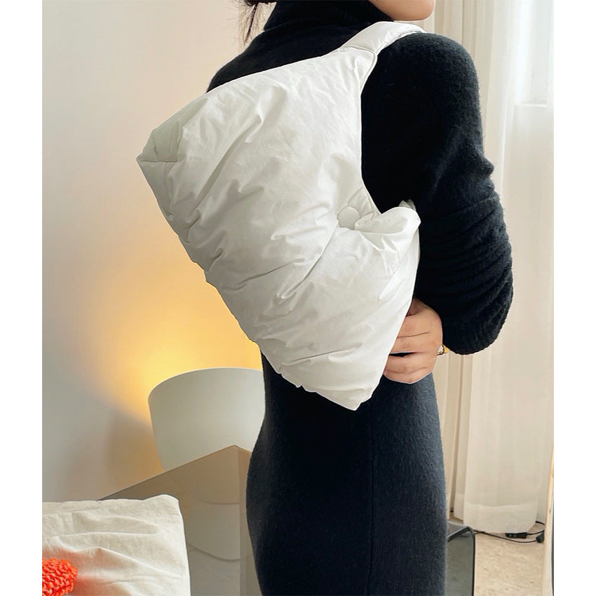 Fashionable Cloud Quilted Underarm Bag Soft Warm Shoulder Bag